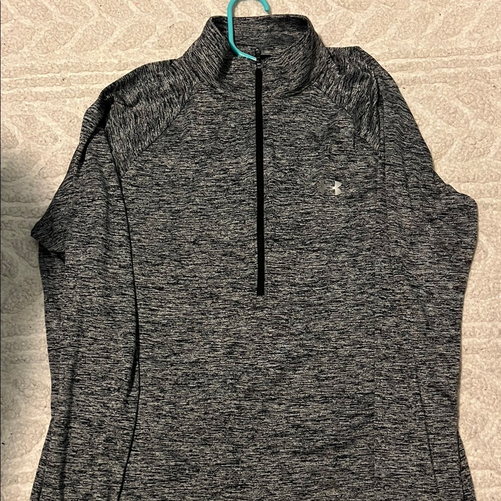 Quarter zip under armor in gray size 2xl